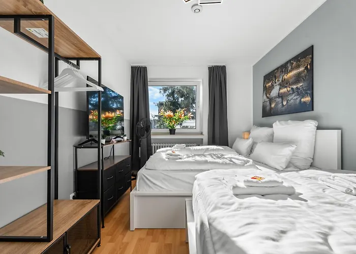 Appartement Premium - 12 People - Fully Equipped - 2 Min Station Duisburg